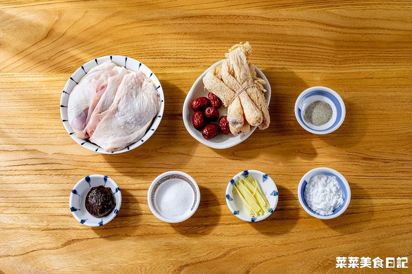 只用电饭锅就能做的饭菜,家里只有一个电饭锅如何做吃的