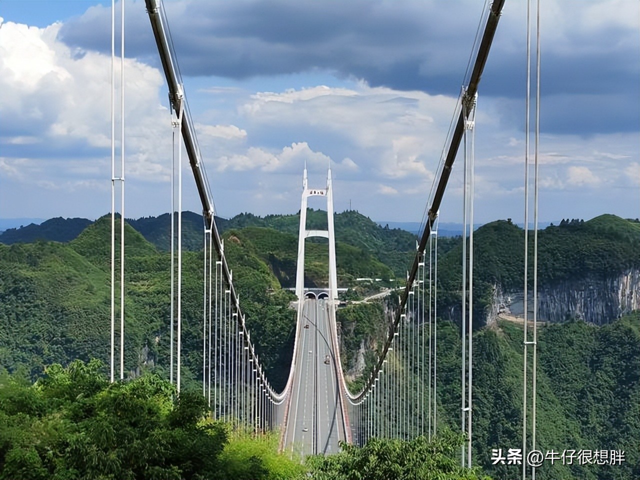 游玩湘西吉首矮寨奇观累吗,自驾游湘西矮寨奇观旅游景区