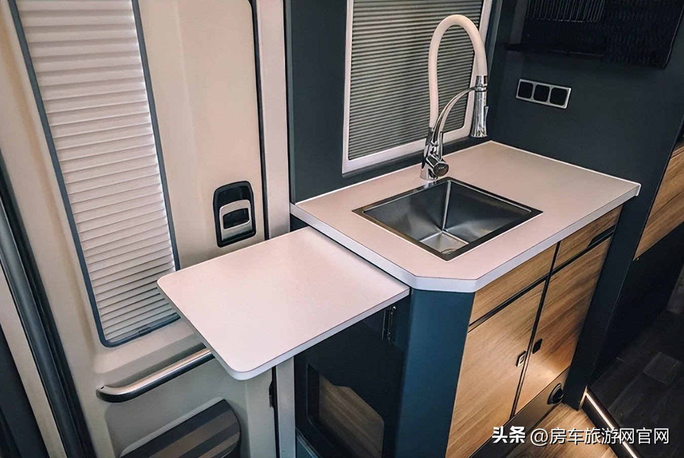 urv自驾房车,戴德房车urv高配低配区别