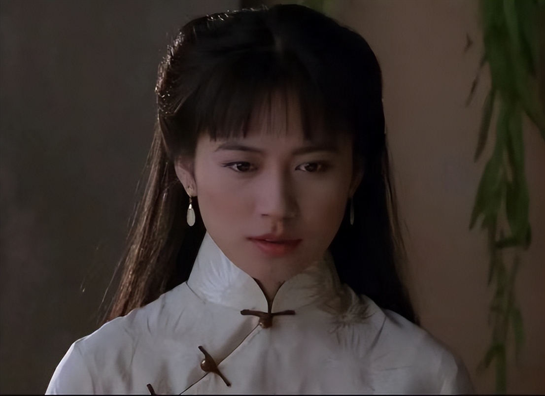 41岁的殷桃和46岁的梅婷,殷桃梅婷最好看的图片