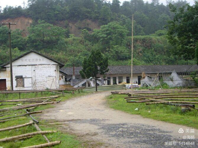 我们是工人我们是军人：中国核工业741矿（00251部队）的来龙去脉