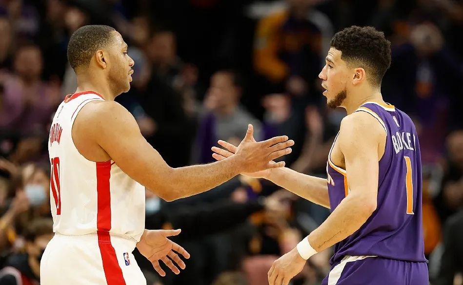 篮网28分逆转绿军,篮网28分逆转勇士