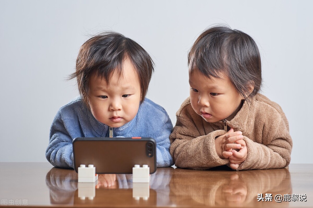 2岁左右孩子正确教育方法,2-3岁怎么教育孩子才是最正确的