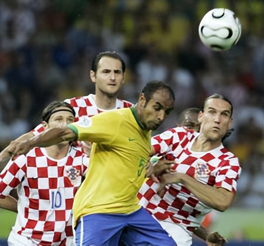 1982年世界杯巴西队球员名单,98年世界杯巴西队长塔法雷尔