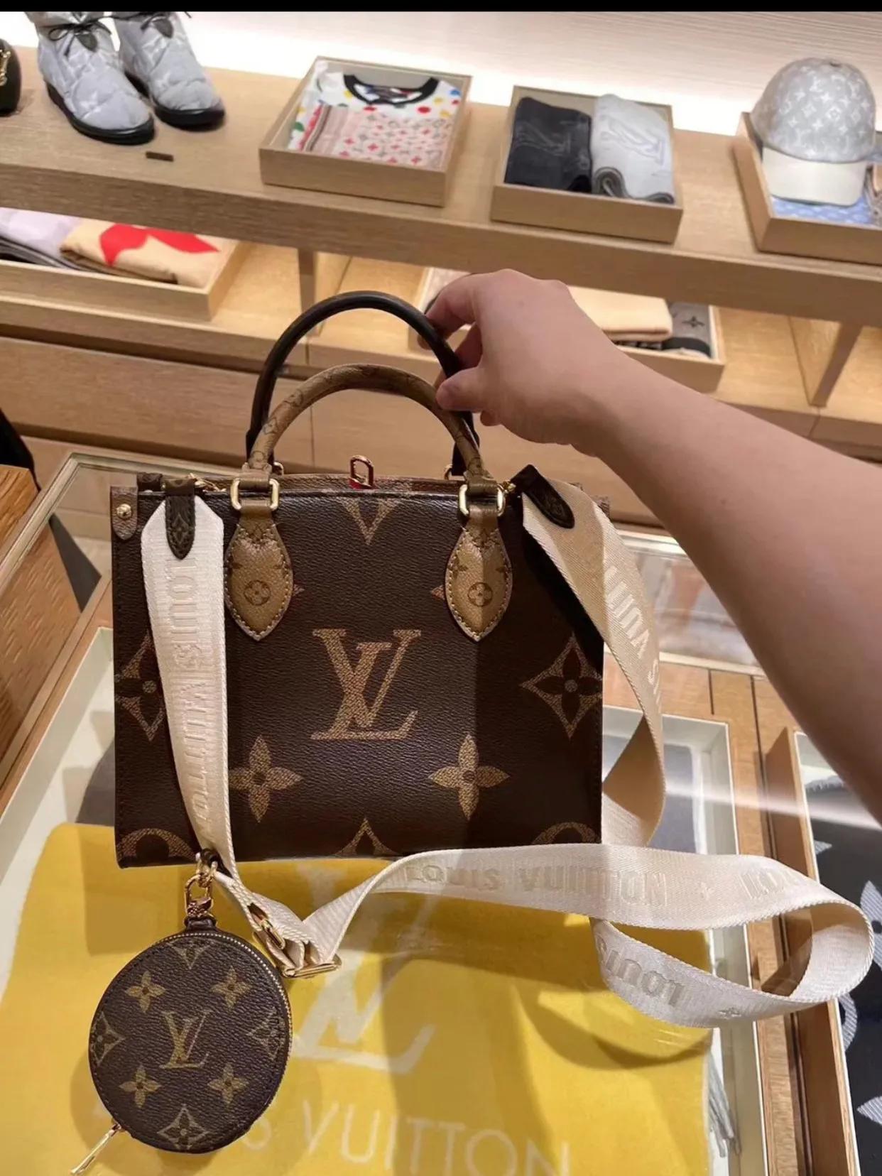 人生中的第一个lv包包要卖吗,关于人生第一次买lv包包的感悟