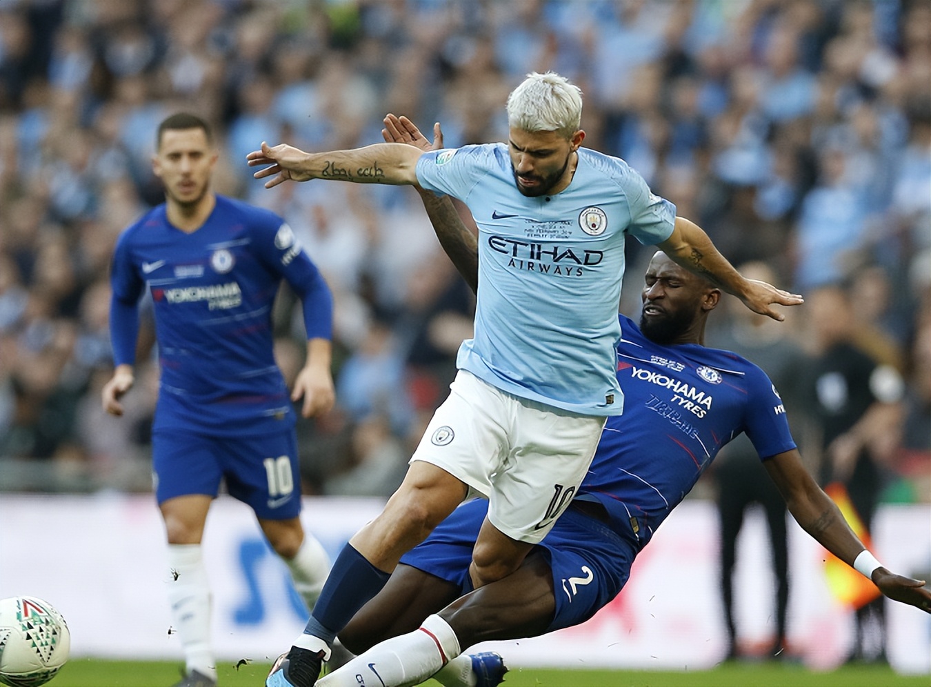 吕迪格皇马受伤,曝吕迪格左大腿受伤并不严重