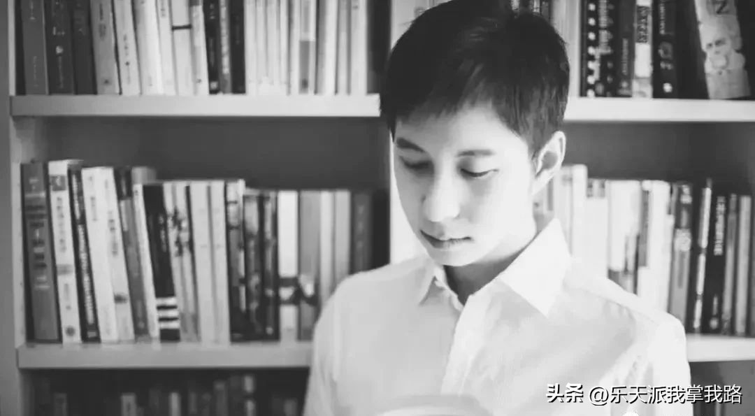 中小学教师穿着：穿搭百变图鉴，结合身材长相，协调色调，加分多