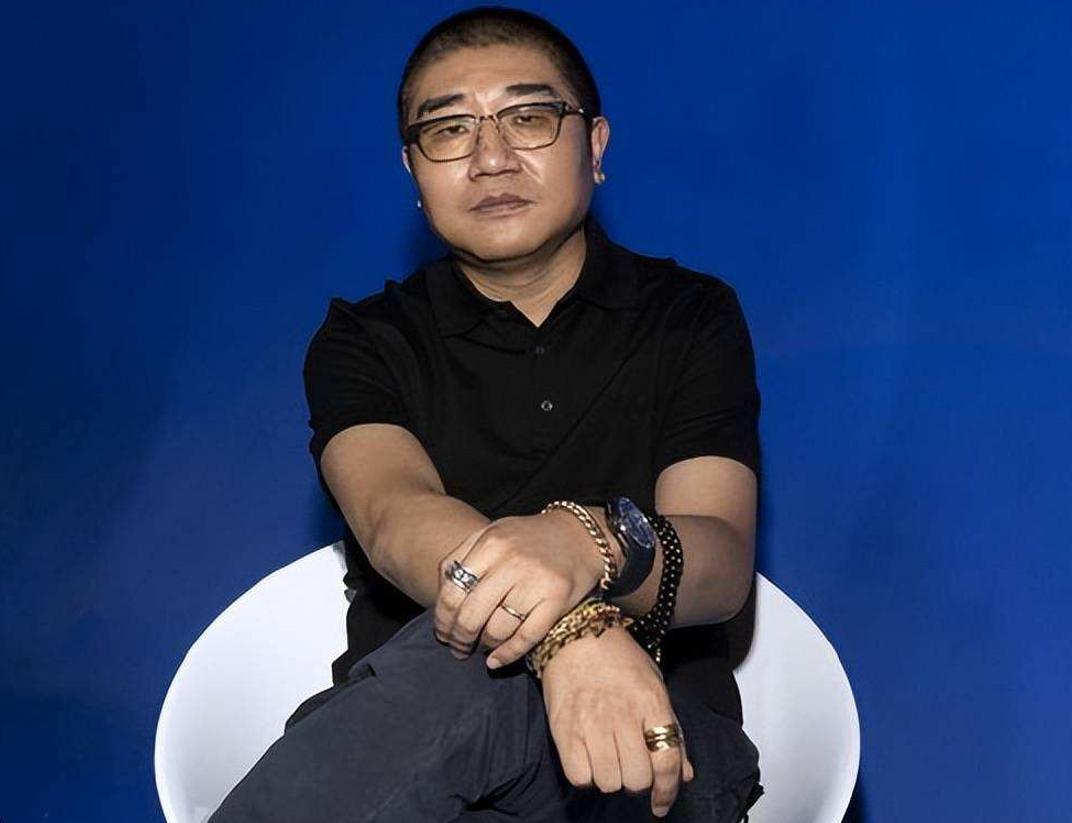 刘强东彻底退出京东了吗,刘强东为什么能退出京东