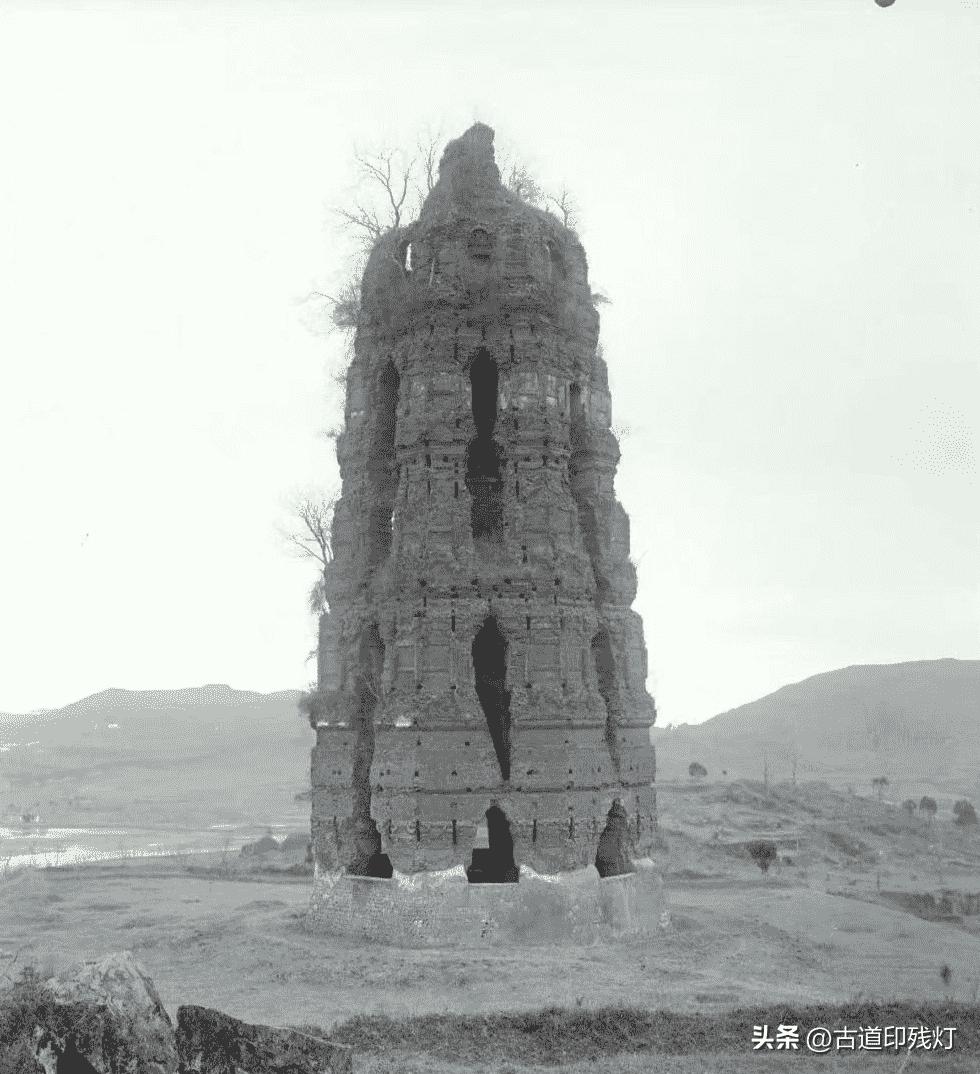 21张真实又罕见的老照片，阴毛假发工作者，我怀疑他用错地方了