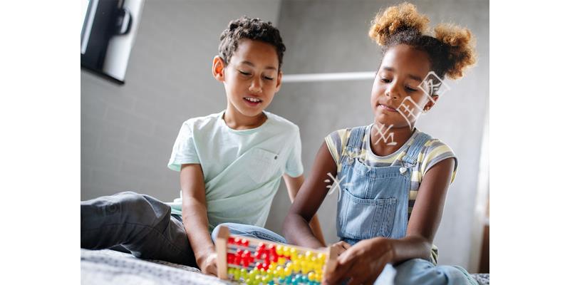 热心小伙半夜给邻居修水龙头,24岁小伙水龙头坏了
