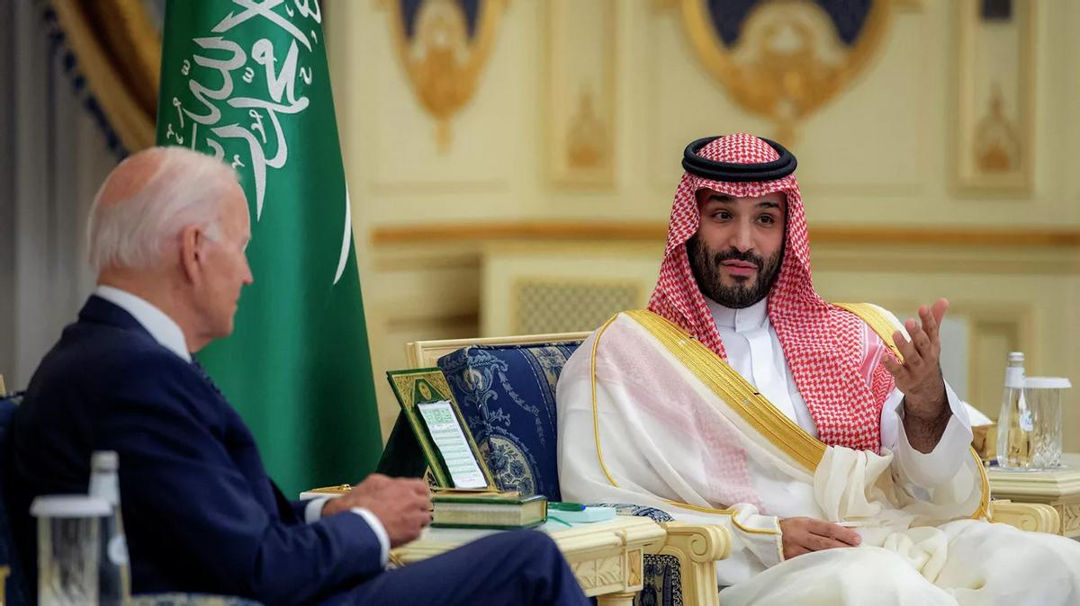 沙特代表离京，俄军舰10年首次开进波斯湾港口，邀请中企一起入驻