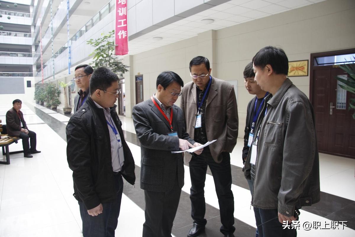 女普工工资7000以上的工厂招工,月入6万女建筑工