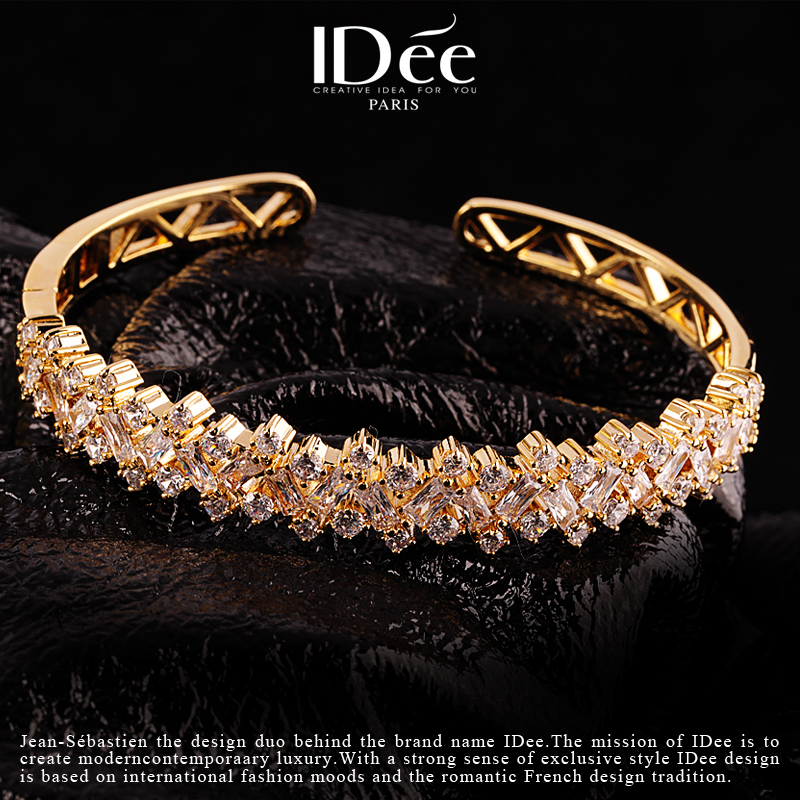 轻松提升精致感——IDee亚玟之星闪钻手镯潮牌轻奢小众高级感配饰
