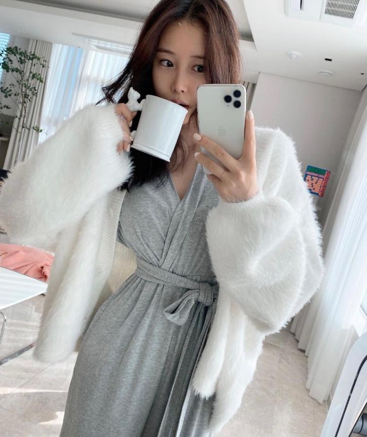 韩国穿搭ins时尚博主简约风,ins韩国穿搭博主女生酷