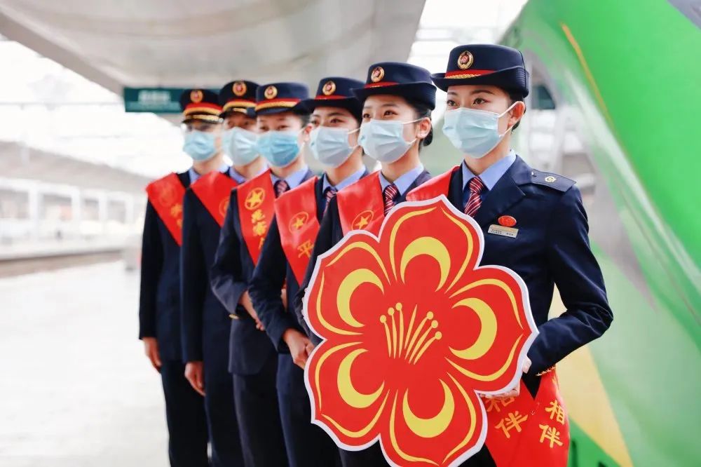 惊艳时光，不负年华——金花成长记