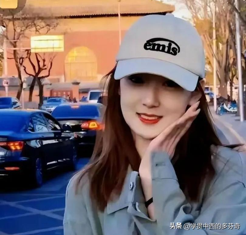 最美环卫工妈妈的儿子考了多少分,最美妈妈环卫工儿子上什么大学