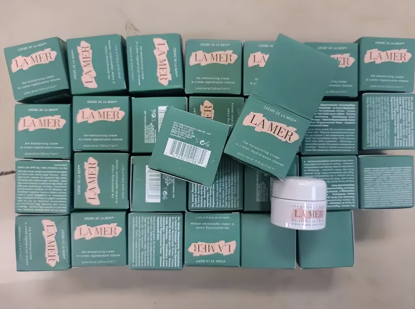 海南离岛免税套购团伙抓了会怎样,警惕海南离岛免税套代购走私行为