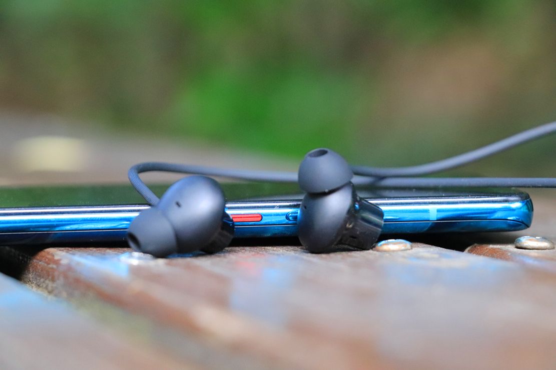 oppoencom33和一加云耳z2区别,一加云耳z2耳机通话