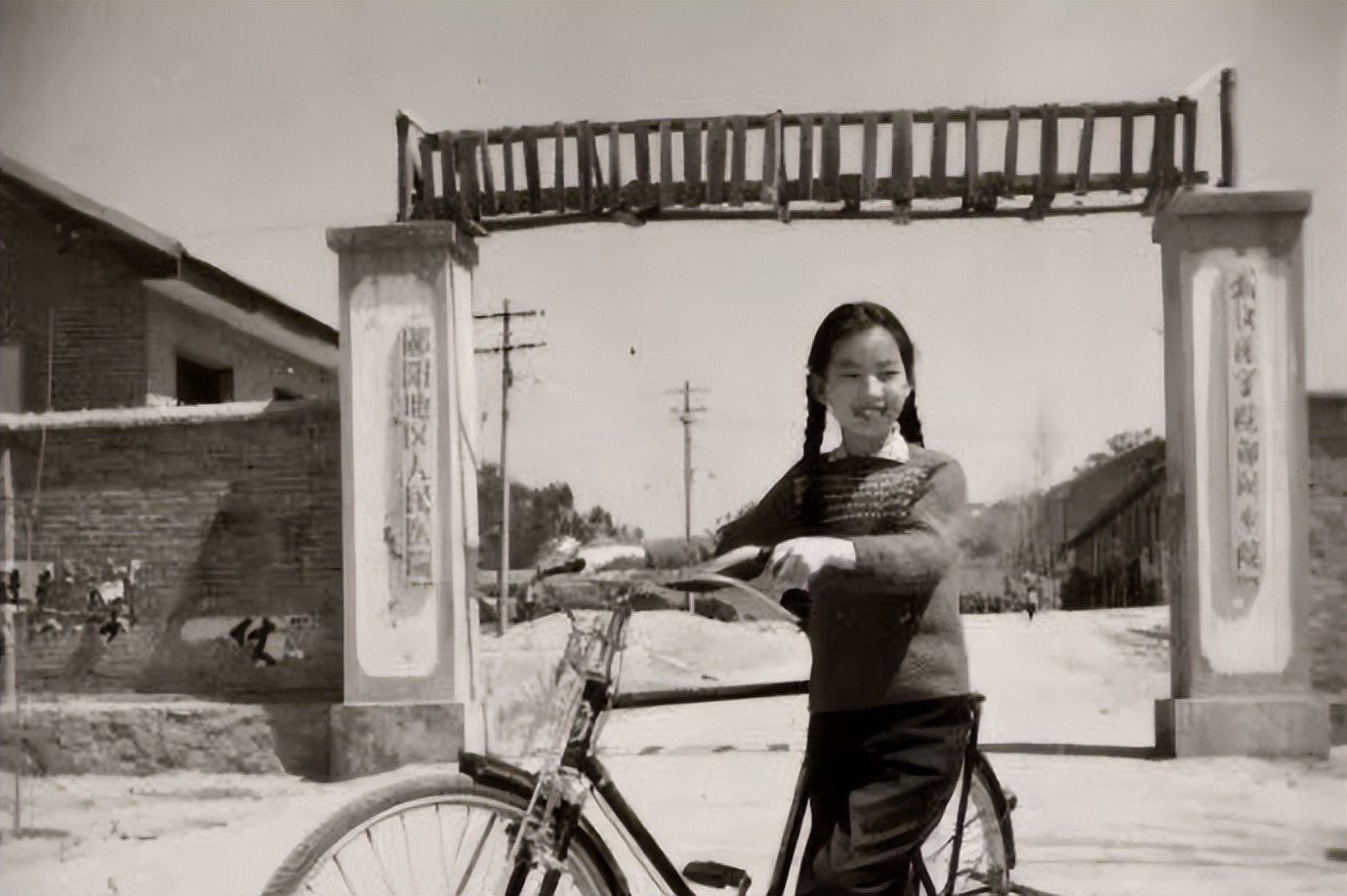 湖北医药高等专科学校改名为什么,湖北医学院改名了吗