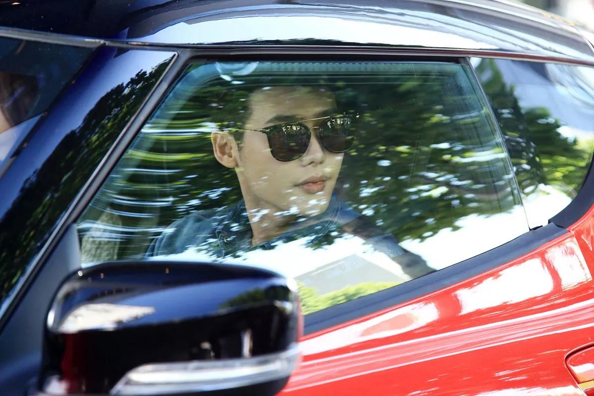 嘴上说爱你却舍不得为你花钱的人,不爱你的男人会愿意为你花钱吗