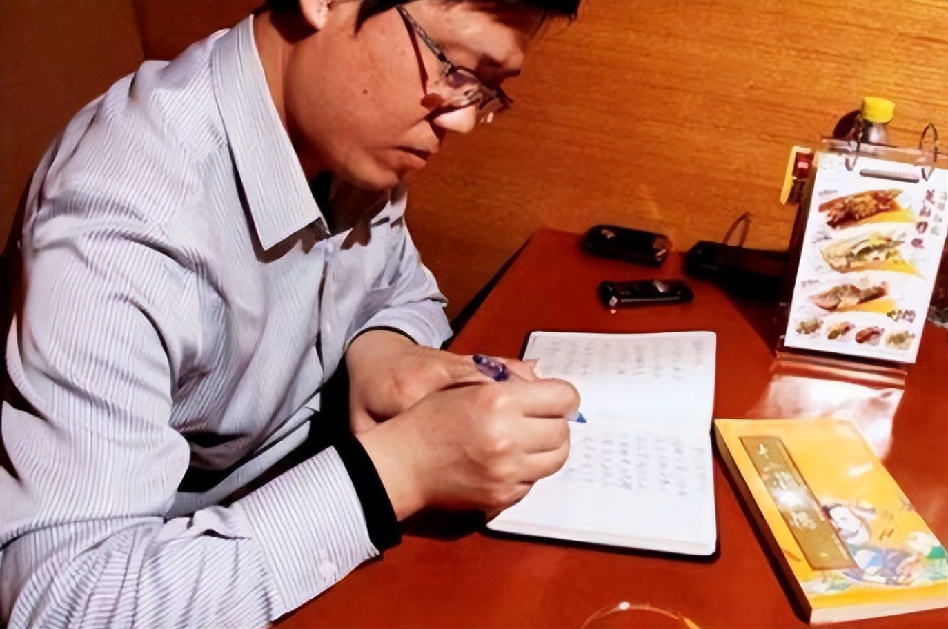 第一狗仔卓伟合法吗,卓伟爆料白百何视频