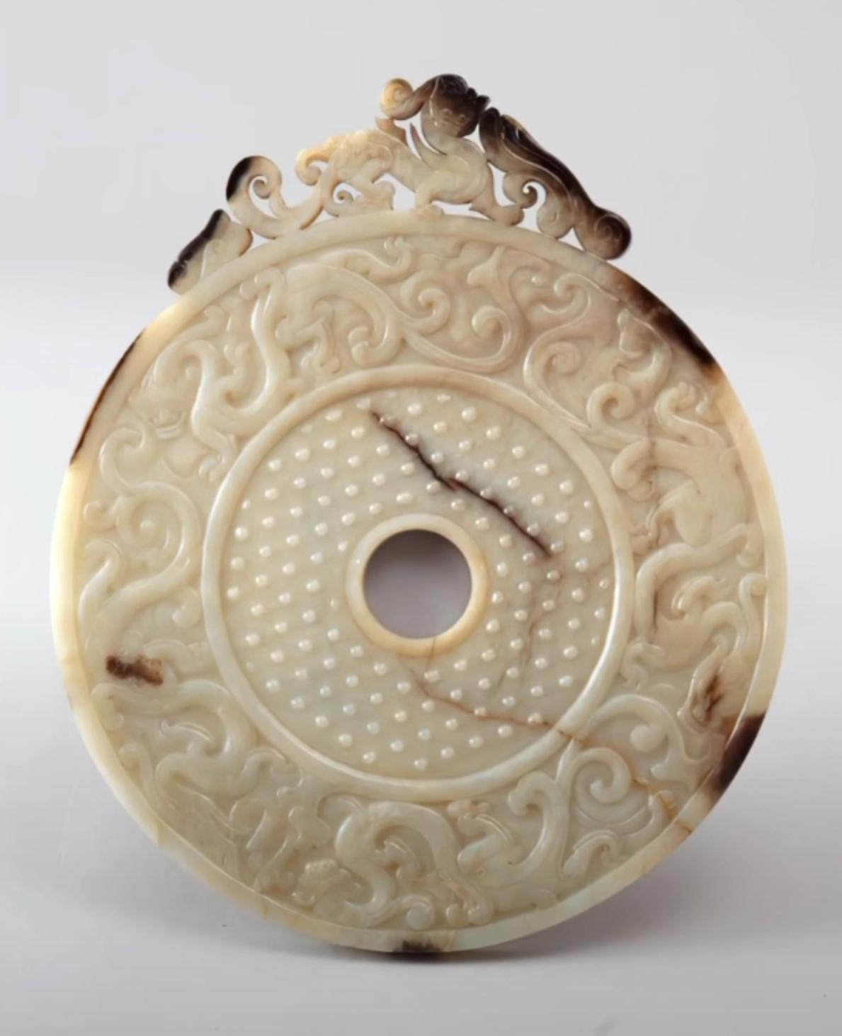 鸡骨白和火烧玉的区别,仿良渚文化鸡骨白是火烧的吗