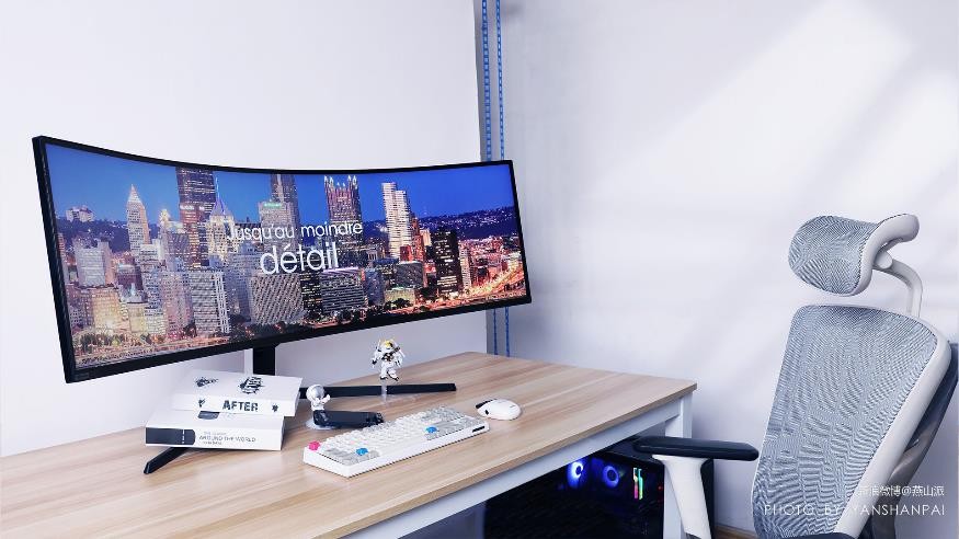 三星49英寸带鱼屏怎么分屏,三星49寸带鱼屏对比lg