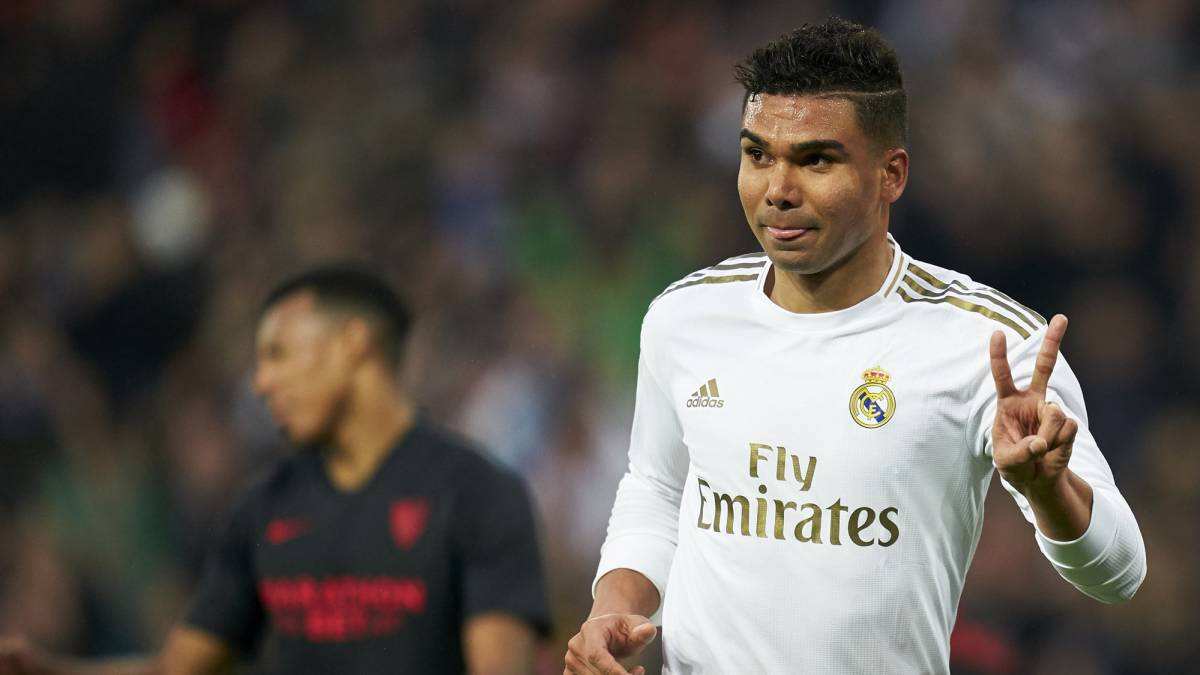 所有足球球星英文名字,足球球星外号大全