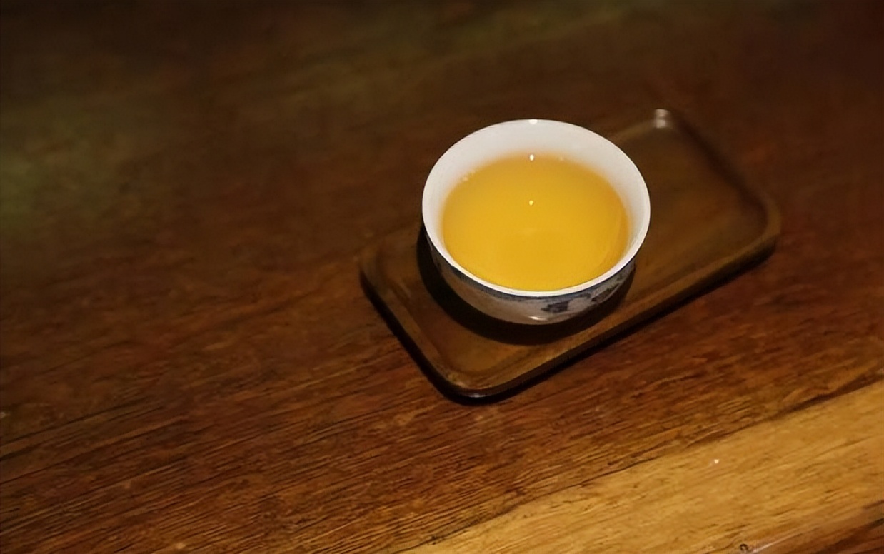 人到中年这三种钱不要乱花,人到中年一定不要乱花钱