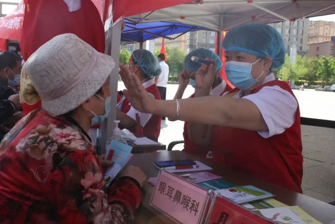 致敬白衣天使演唱会,致敬白衣天使周杰伦林俊杰完整版