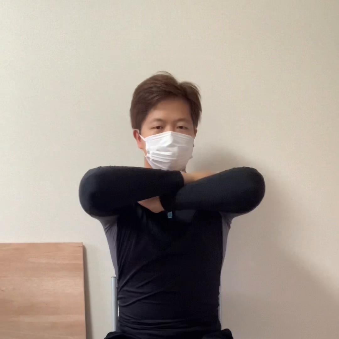 一招缓解腰背痛锻炼动作,一招缓解腰背痛锻炼方法