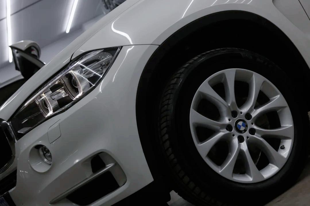 宝马x5翻新全过程,宝马x5老车翻新重庆渝北