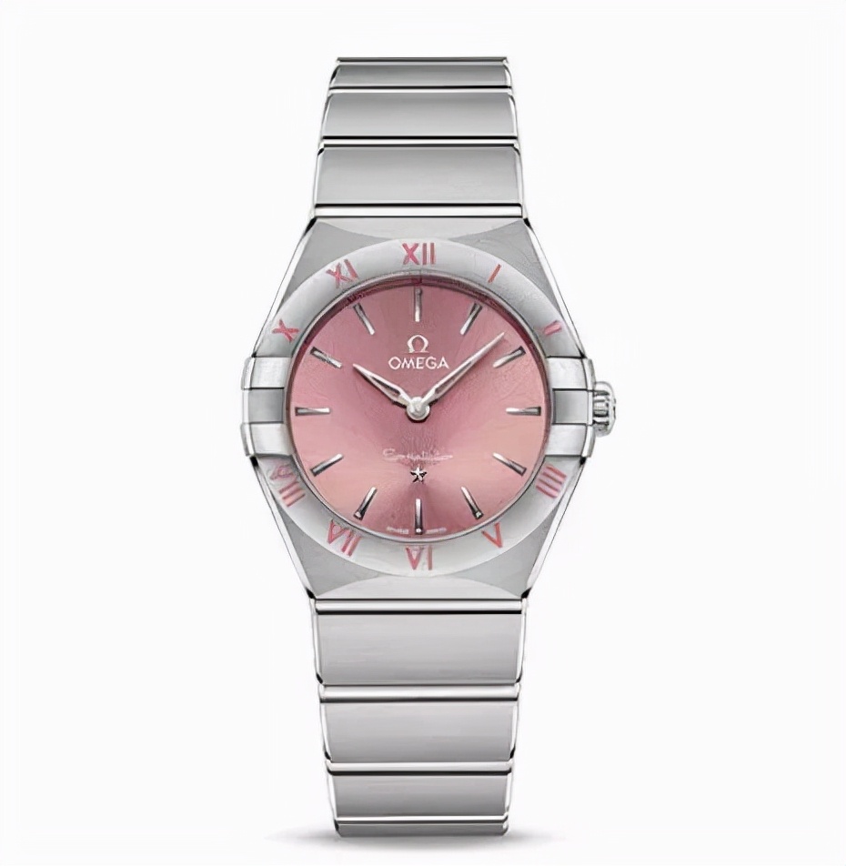 现在最流行的女表是,新的一年哪些信号值得关注呢