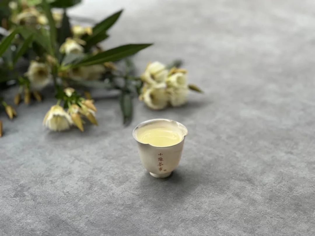 好的白茶茶汤的口感以什么为主,什么味道的白茶才是好白茶