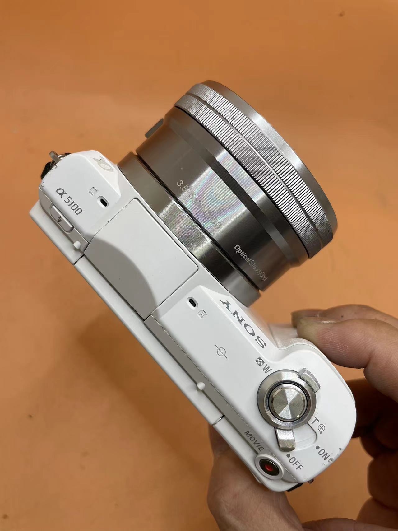 索尼a5100info,索尼a5100所有送的配件