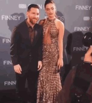 两大球王讨论梅西,两大球王聊梅西