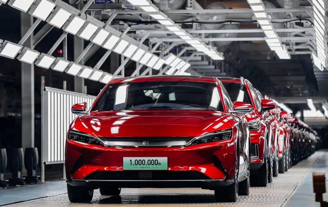 用了三到五年的新能源车怎么样了,开了三年的新能源纯电车值得买吗