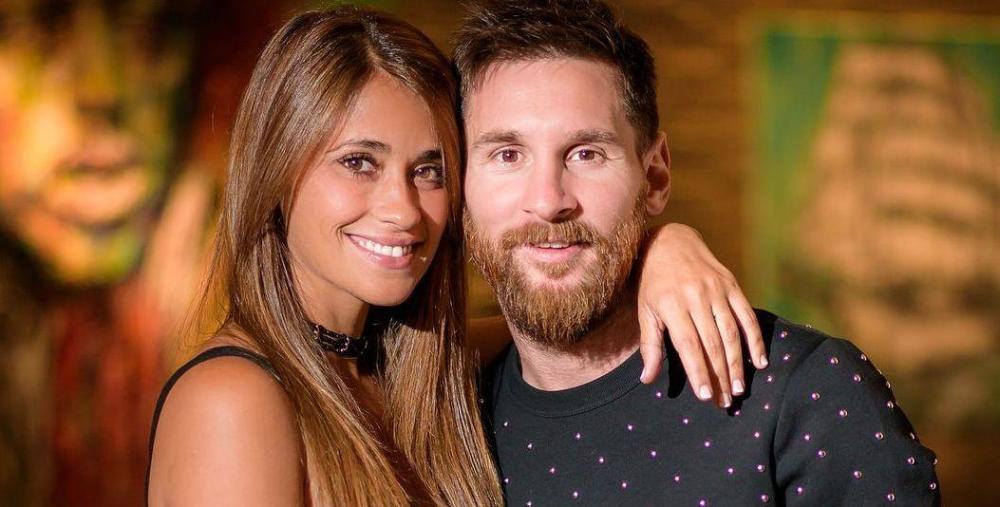 可御姐可萝莉！全能的“足球王后”安东内拉，球王梅西的一生挚爱