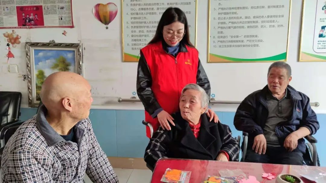 元宵“和”家欢|颐和养老欢度元宵，让爱汇成幸福团圆~