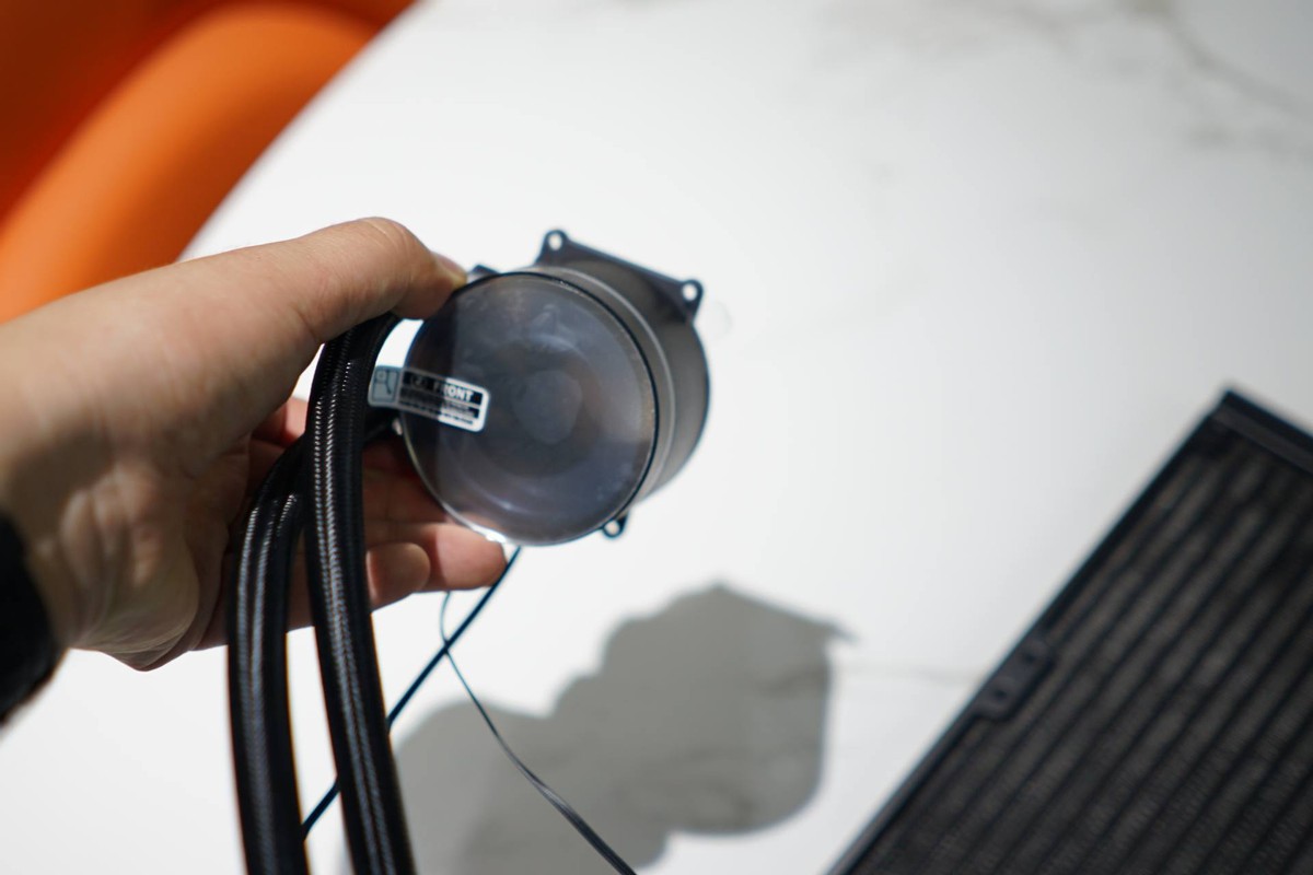 amdr5水冷,颜值高散热好的matx机箱