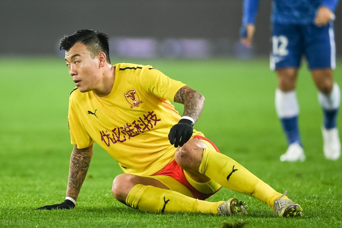 所谓的郑智接班人张佳祺,辗转加盟浙江绿城,能否再展雄风