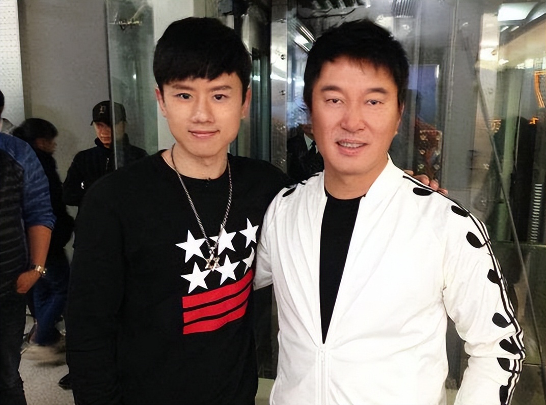 6位青歌大赛冠军,六位歌手谁去世了