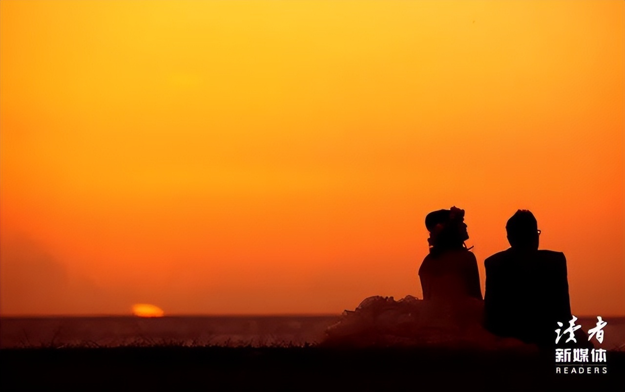 离婚率又创新高！一个灵魂问题：男女收入相差多少，在一起最幸福？