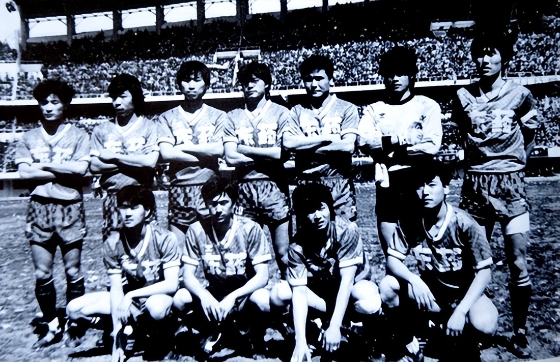 辽足和广州恒大先后夺得亚洲冠军,辽足10-0-0对广州恒大1:1