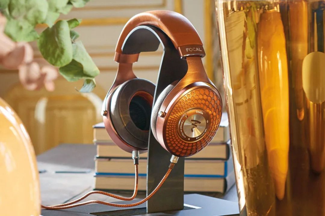 哪款千元耳机媲美万元耳机音质,耳机排行榜最贵前十名