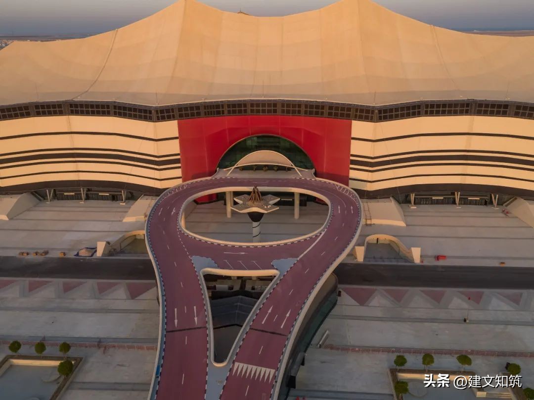 卡塔尔世界杯花费2200亿美元,卡塔尔世界杯2200亿建场馆