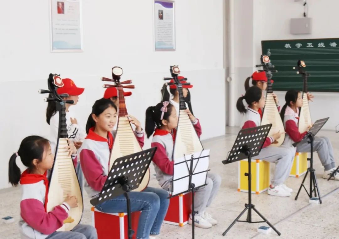 小学幼小衔接活动简报,幼小携手开展幼小衔接活动报道