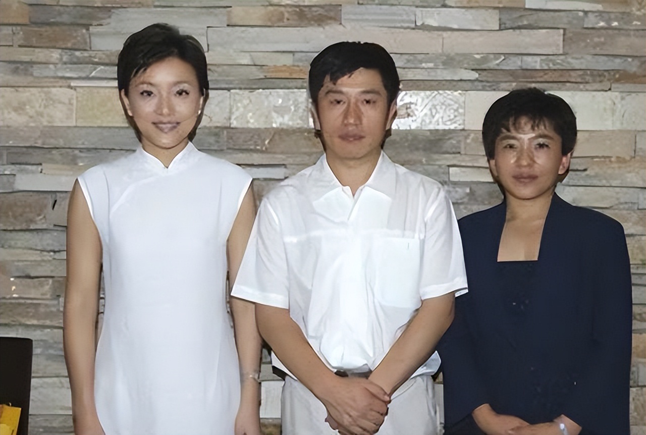 182万买手机靓号，诈骗13亿入狱，万里大造林的*相贵陈**又东山再起