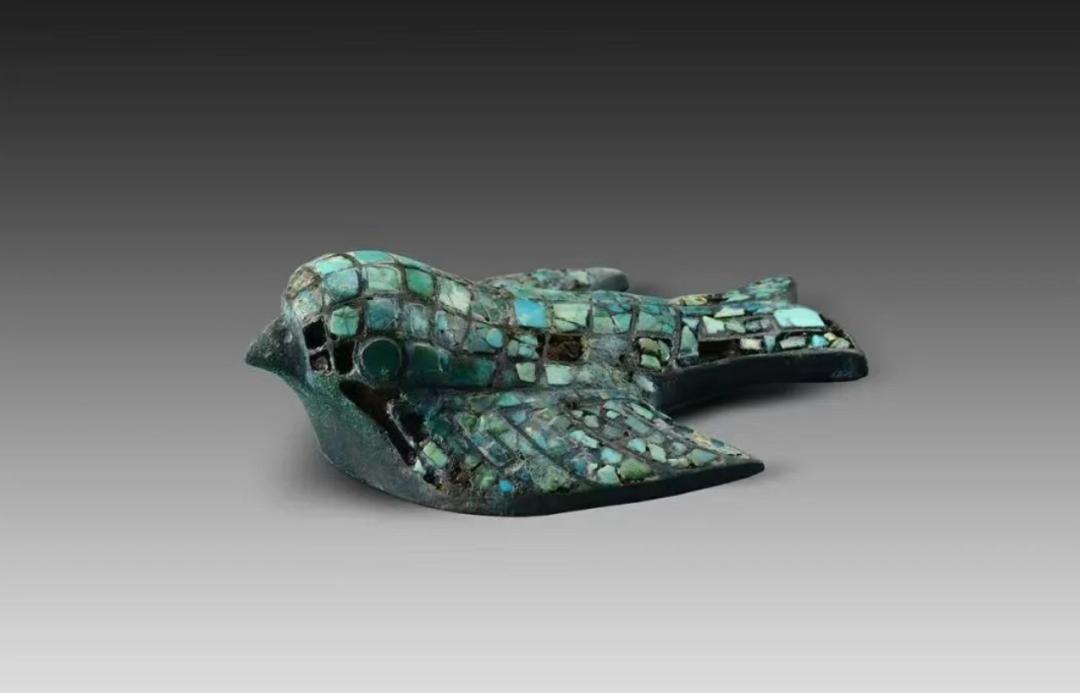 法治热点100例,法院悬赏一亿通缉两男子