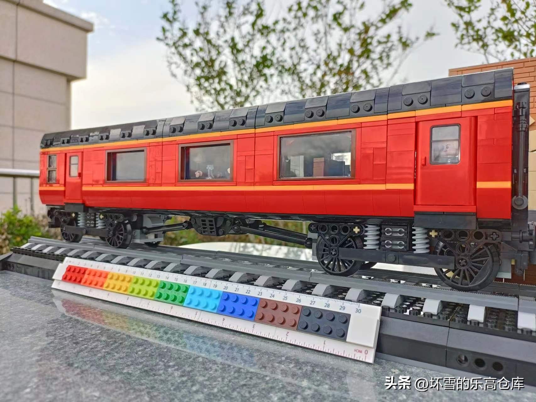 边看哈利波特，边拼乐高：爆肝试玩76405霍格沃茨特快